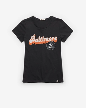 BALTIMORE ORIOLES CITY CONNECT MYSTIC '47 FRANKIE TEE WOMENS