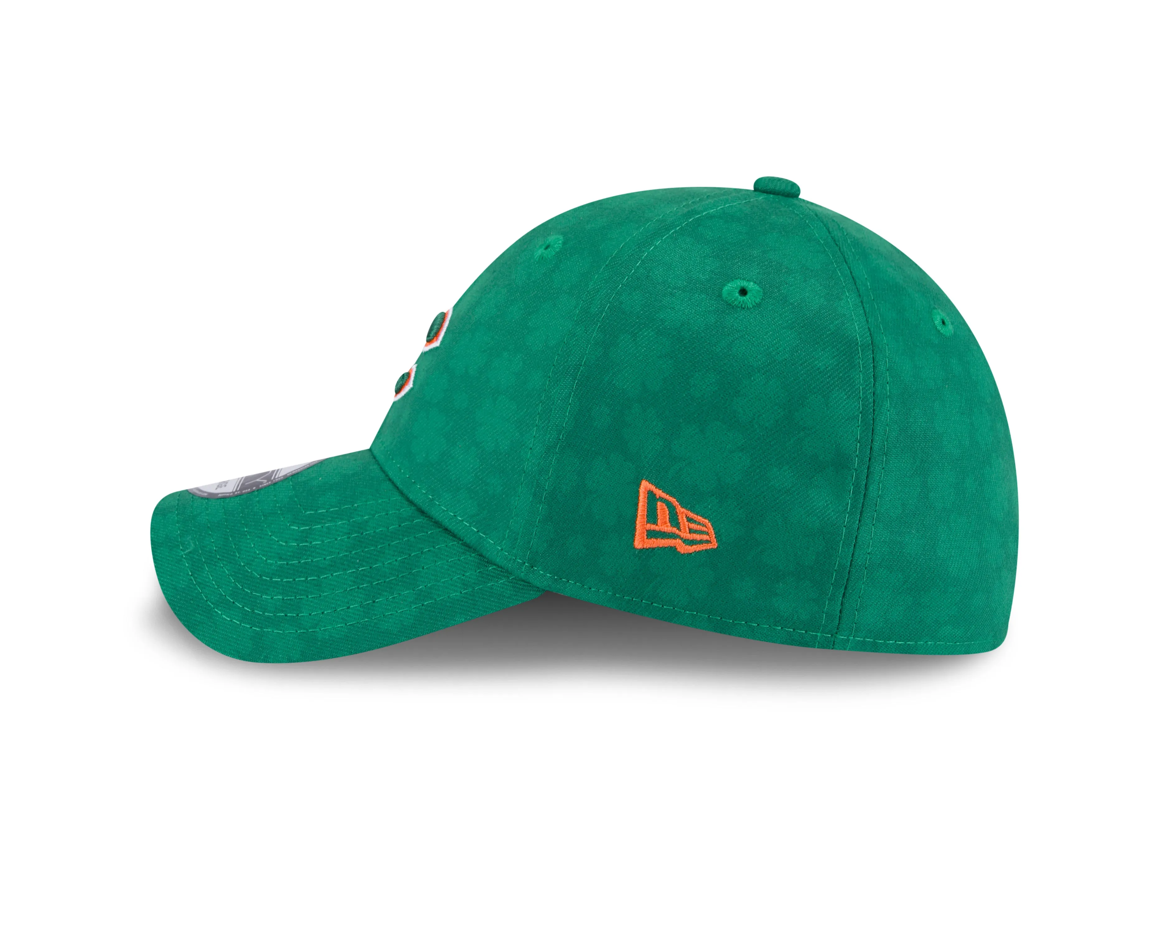 Chicago Cubs Kelly Green MLB 2025 St. Patrick's Day New Era 39THIRTY Flex Fit Hat