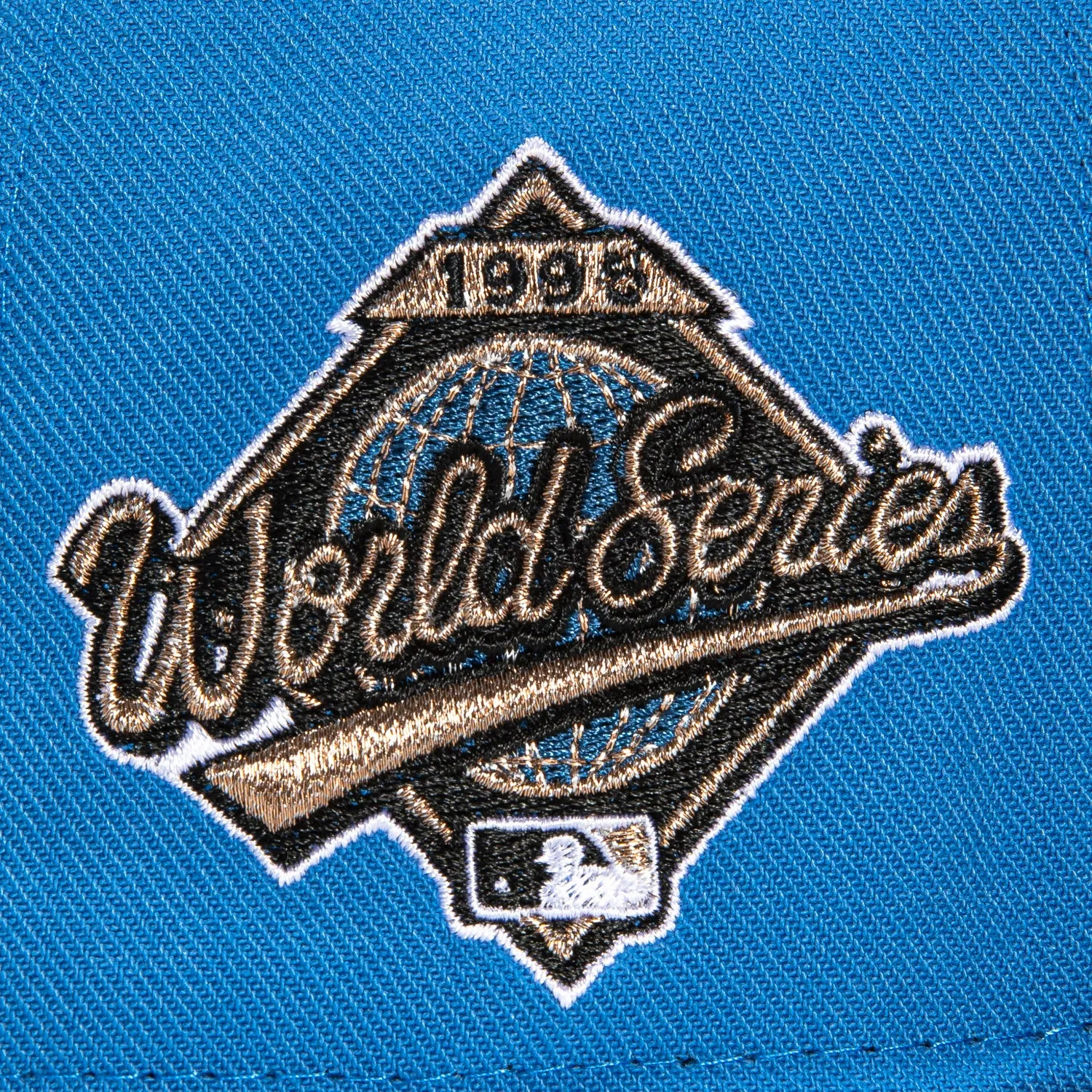 Mitchell & Ness Atlanta Braves 1995 World Series Patch Alternate Hat - Indigo. Black