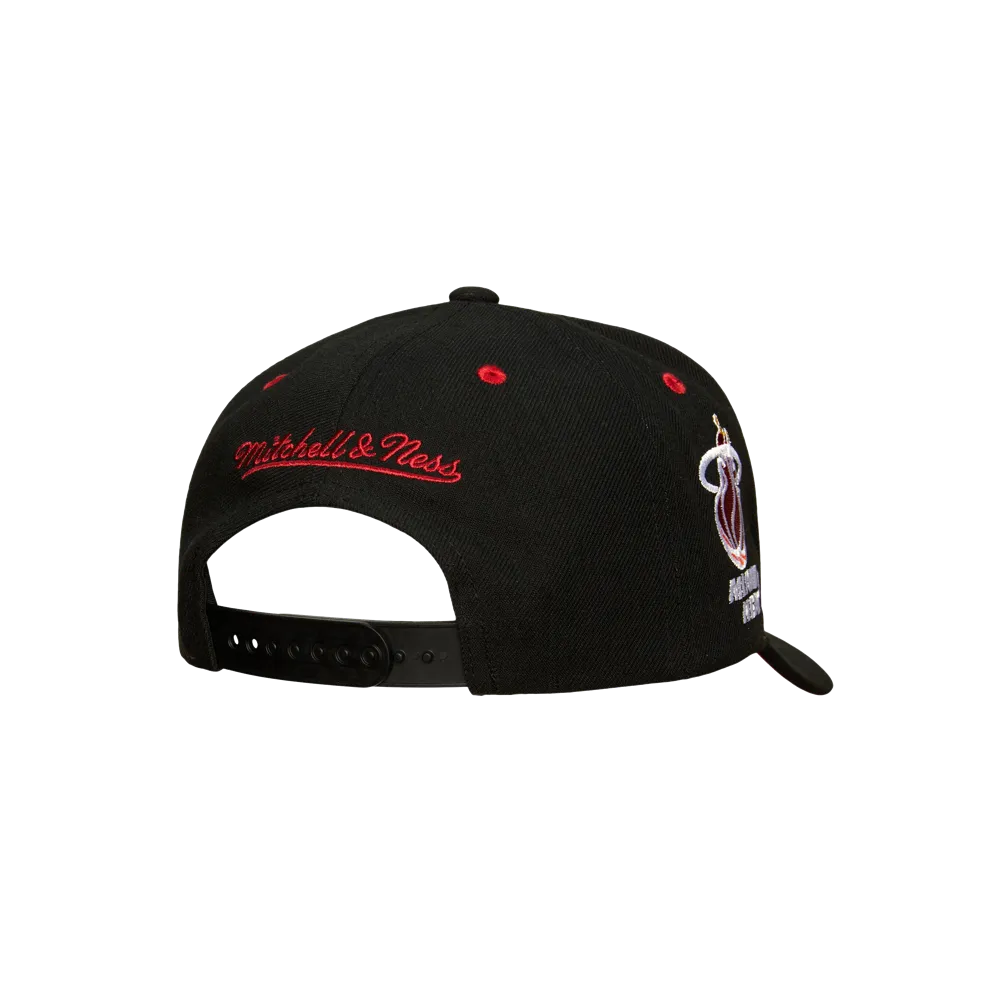 Mitchell & Ness Miami HEAT Lofi Pro Snapback
