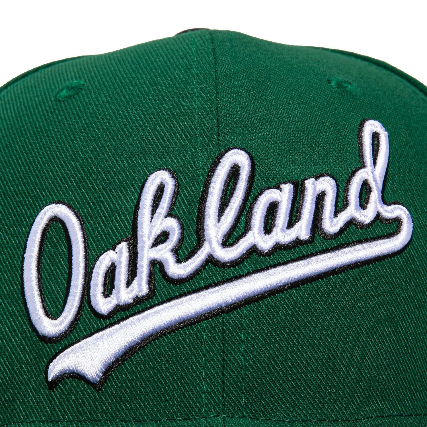 Mitchell & Ness Oakland Athletics 1989 World Series Patch Script Hat - Green. Black