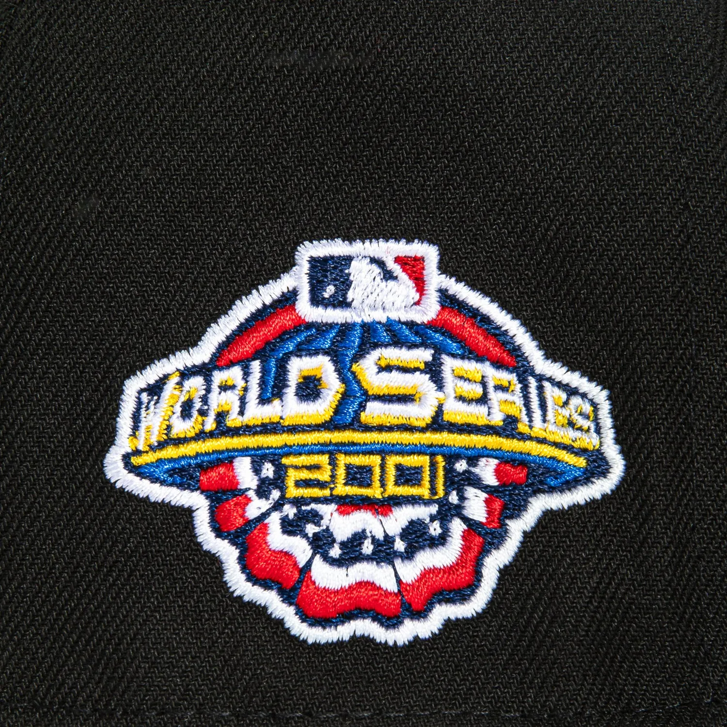 New Era 59Fifty Arizona Diamondbacks 2001 World Series Patch Hat - Black. Royal