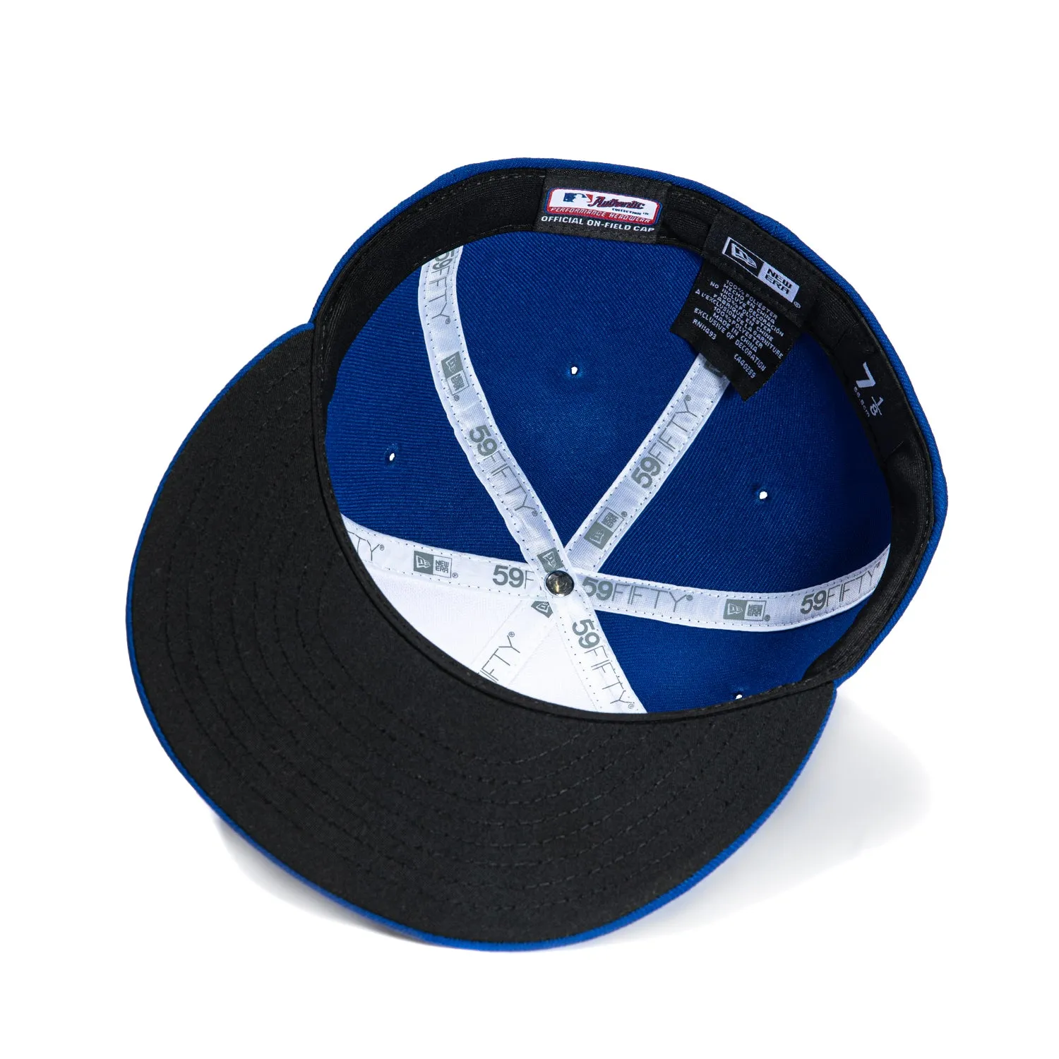 New Era 59Fifty Authentic Collection Chicago Cubs Alternate Rail Hat - White. Royal