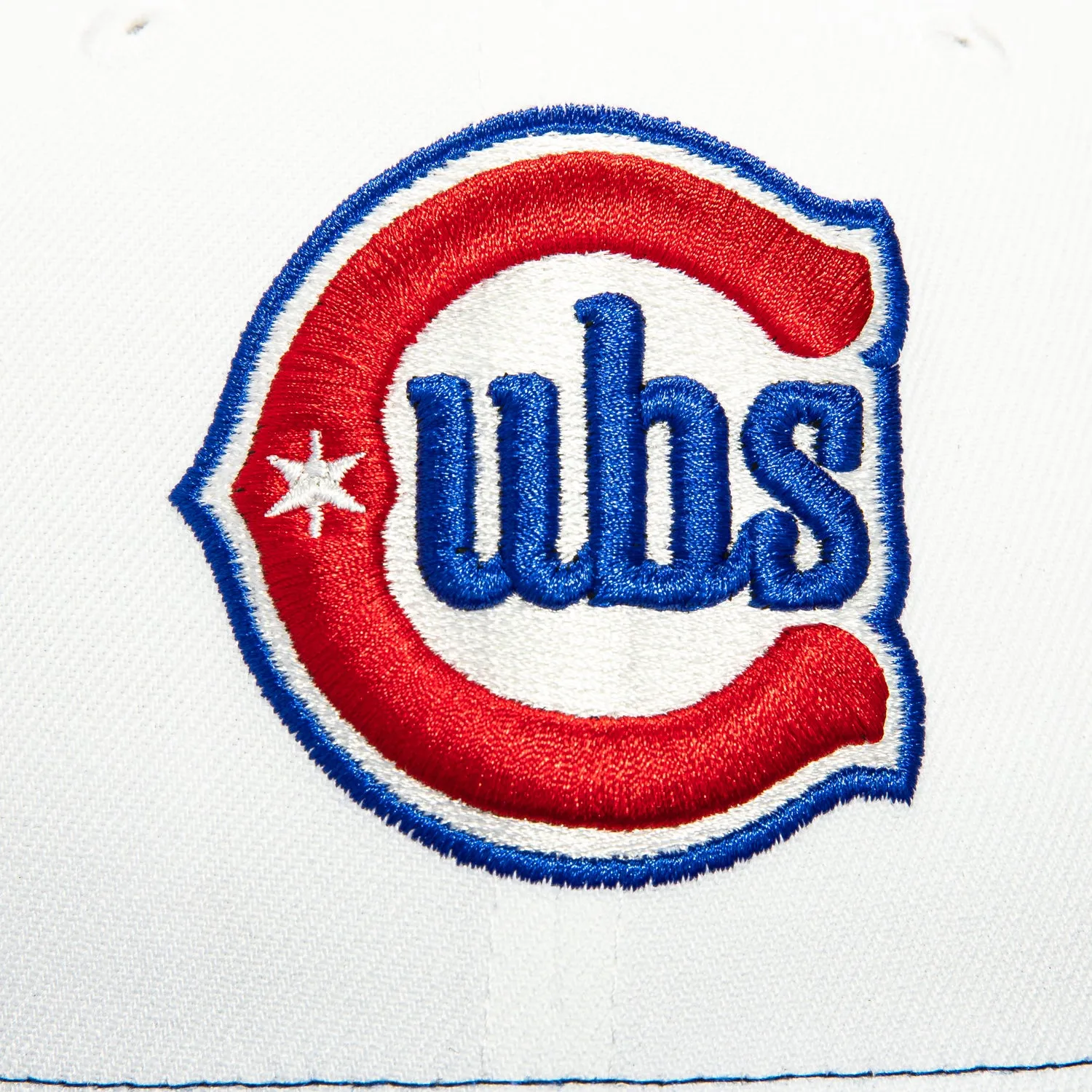 New Era 59Fifty Authentic Collection Chicago Cubs Alternate Rail Hat - White, Royal