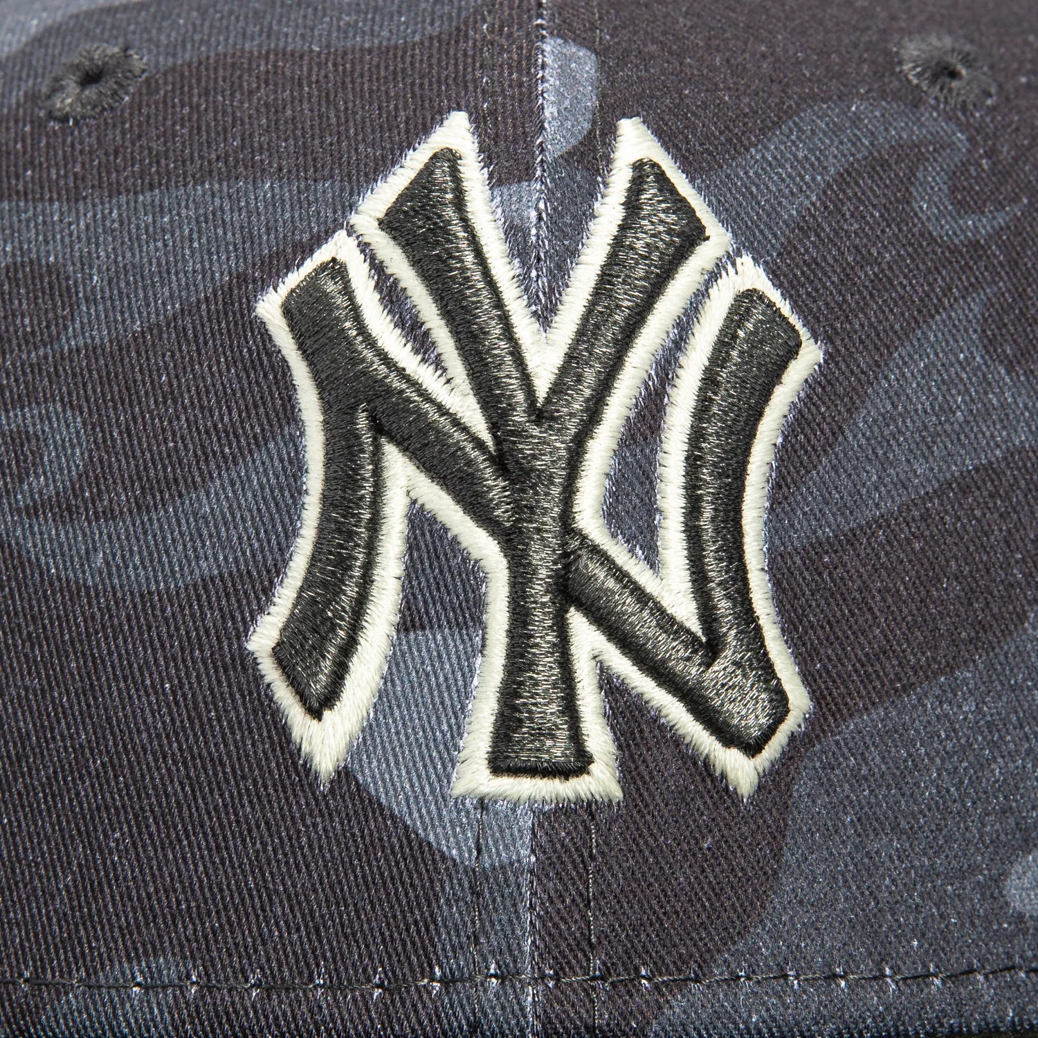 New Era 59Fifty Camo Vize New York Yankees Hat - Camo, Black