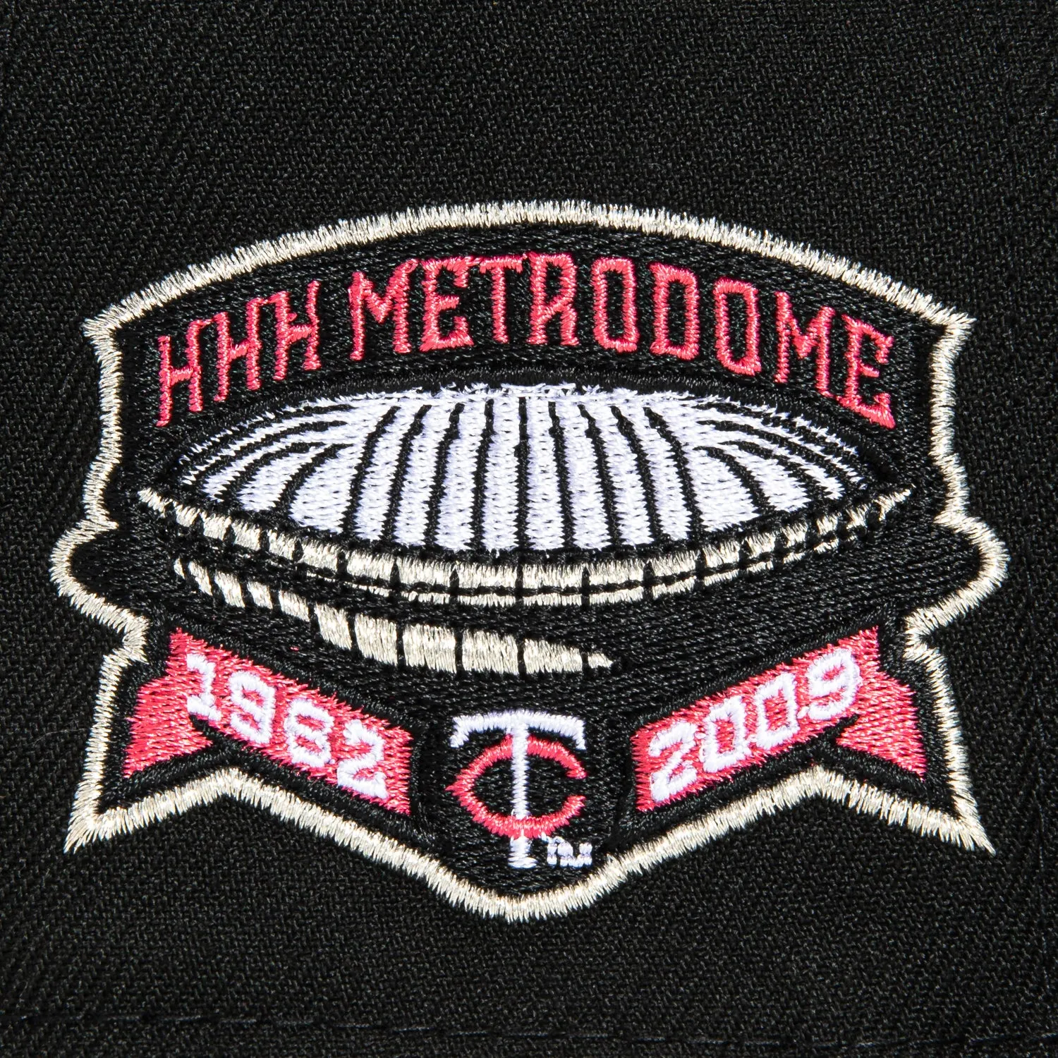 New Era 59Fifty Magma Minnesota Twins Metrodome Patch Word Hat - Black. Infrared