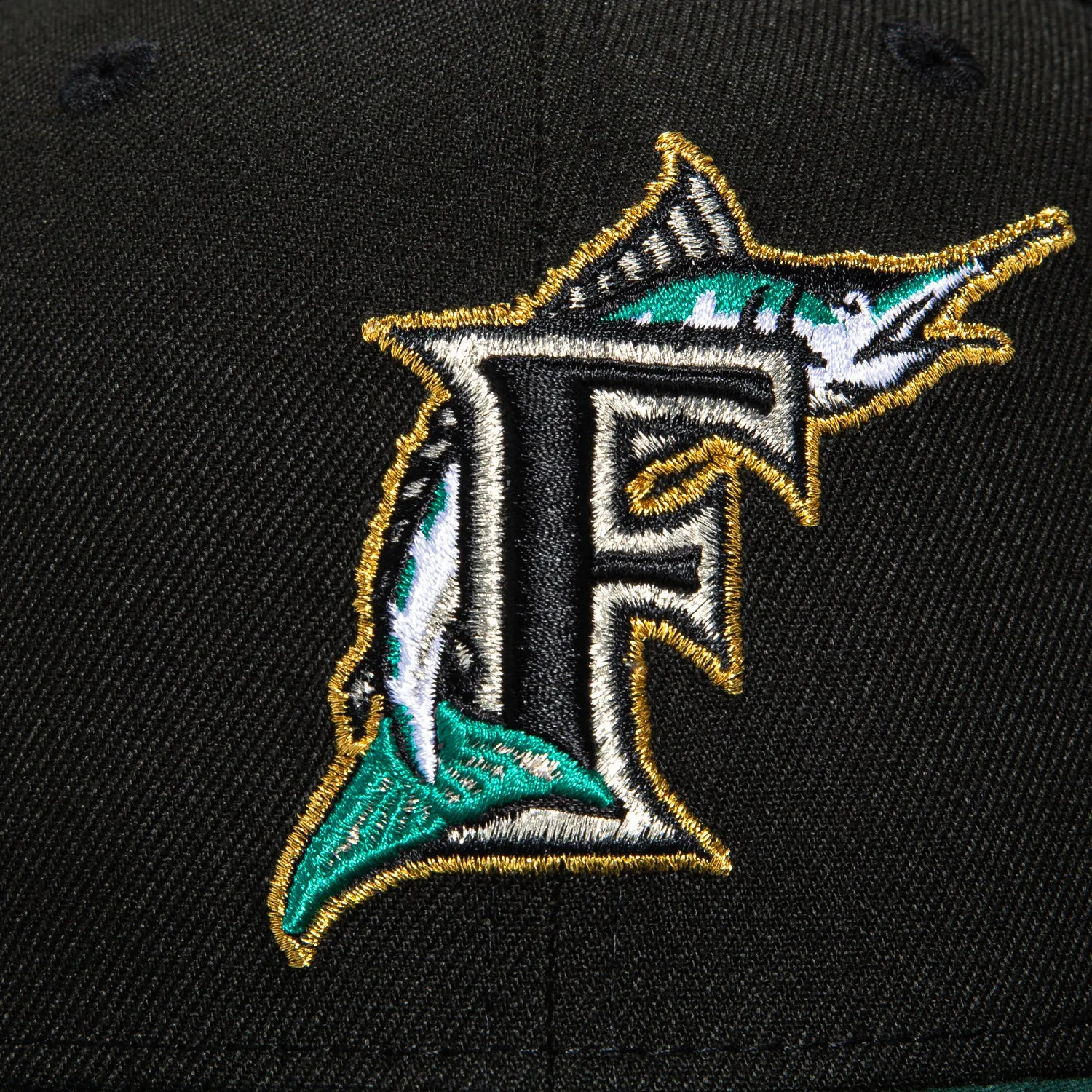 New Era 59Fifty Miami Marlins 30th Anniversary Patch Hat - Black. Green