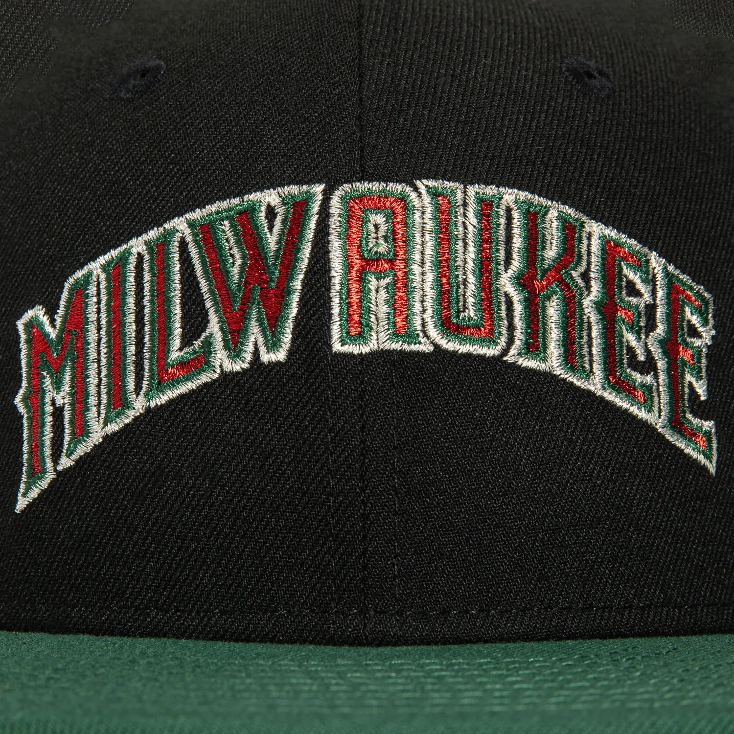 New Era 59Fifty Milwaukee Brewers Silver Anniversary Patch Word Hat - Black. Green. Red