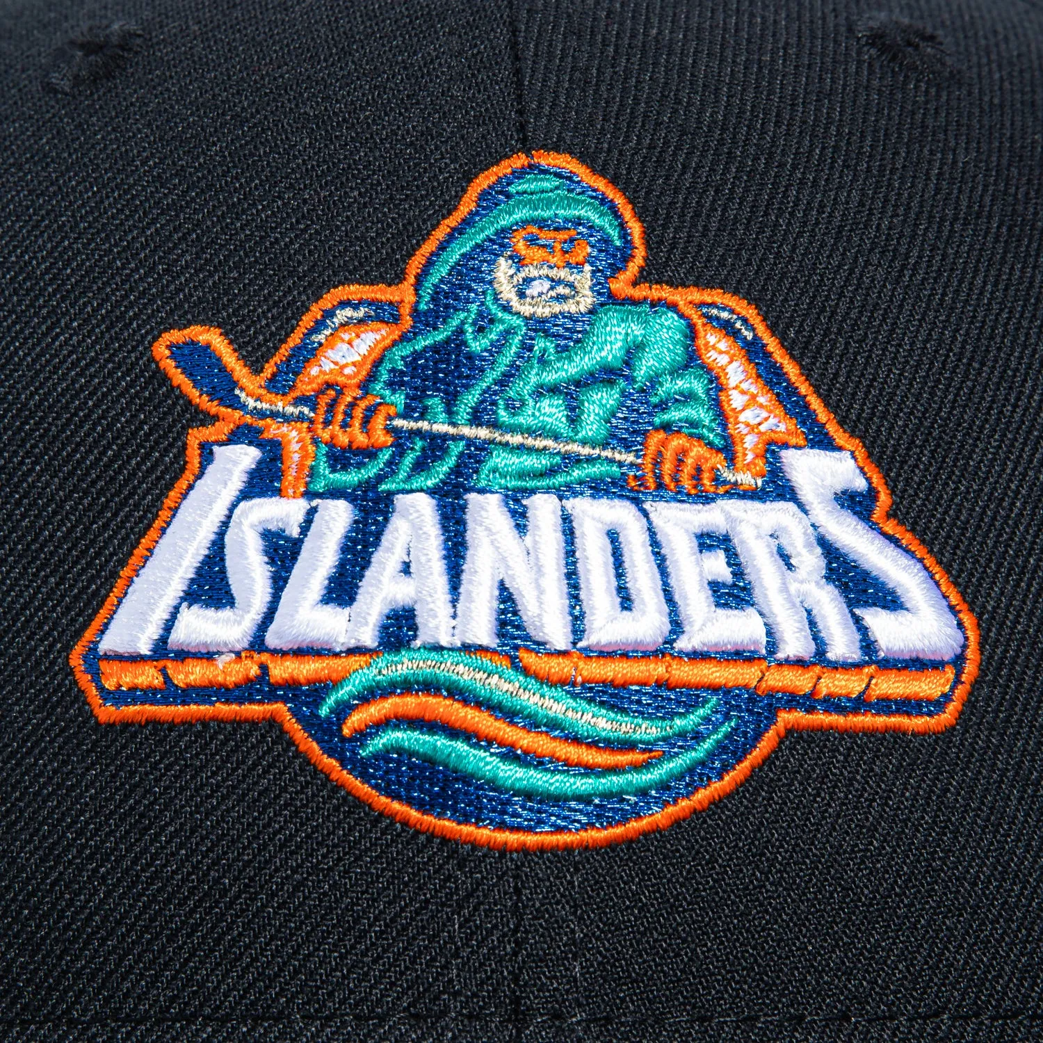 New Era 59Fifty New York Islanders Hat - Navy. Teal