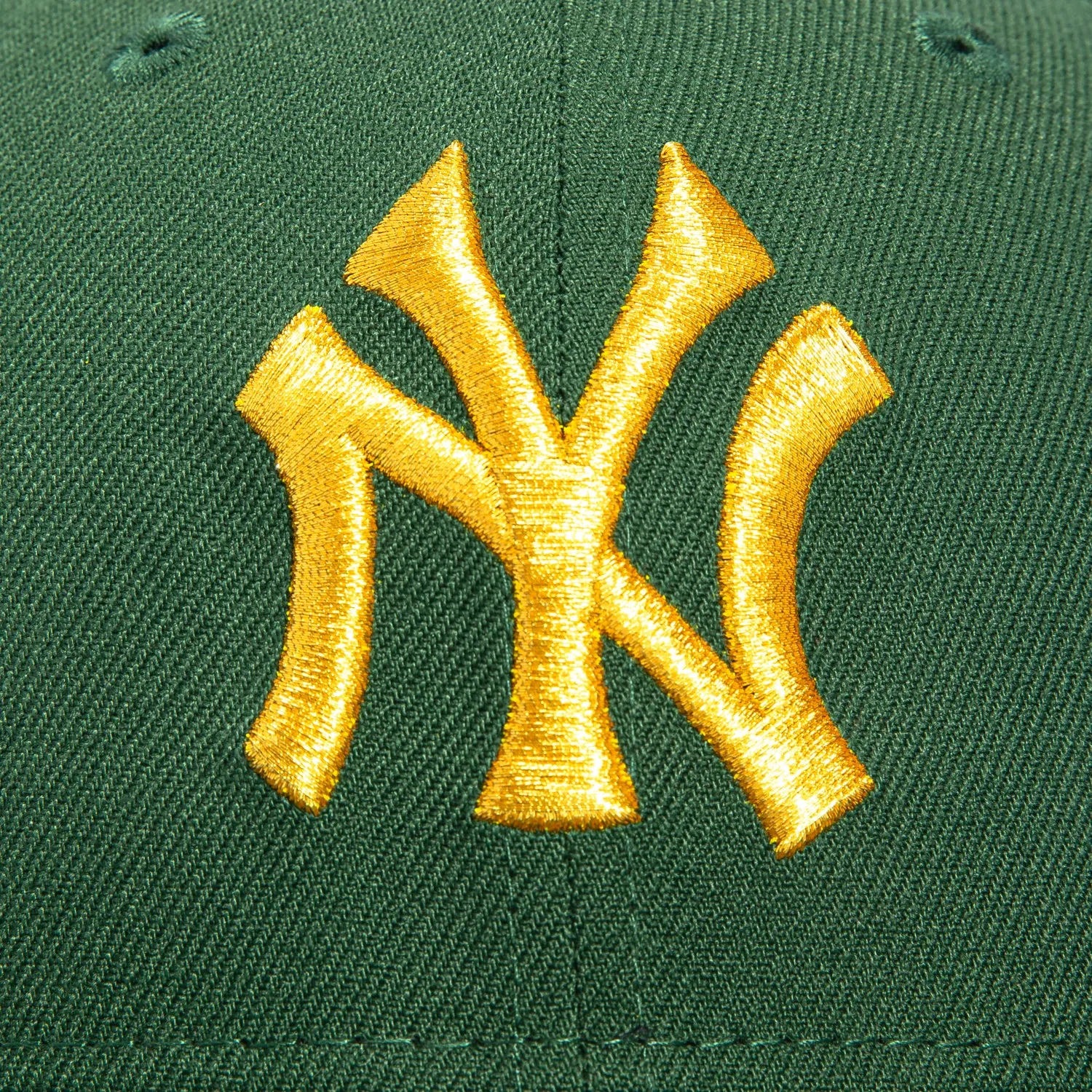 New Era 59Fifty New York Yankees 1949 World Series Patch Hat - Green. Metallic Gold