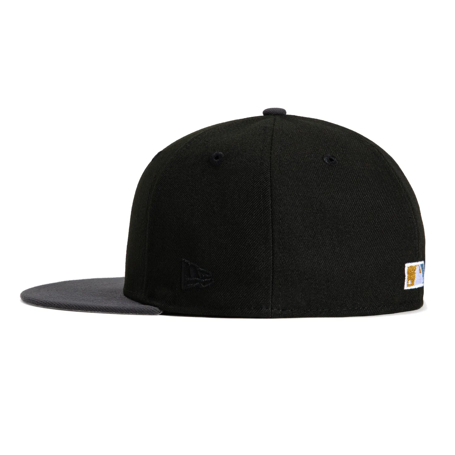 New Era 59Fifty New York Yankees 1962 World Series Patch Hat - Black. Graphite