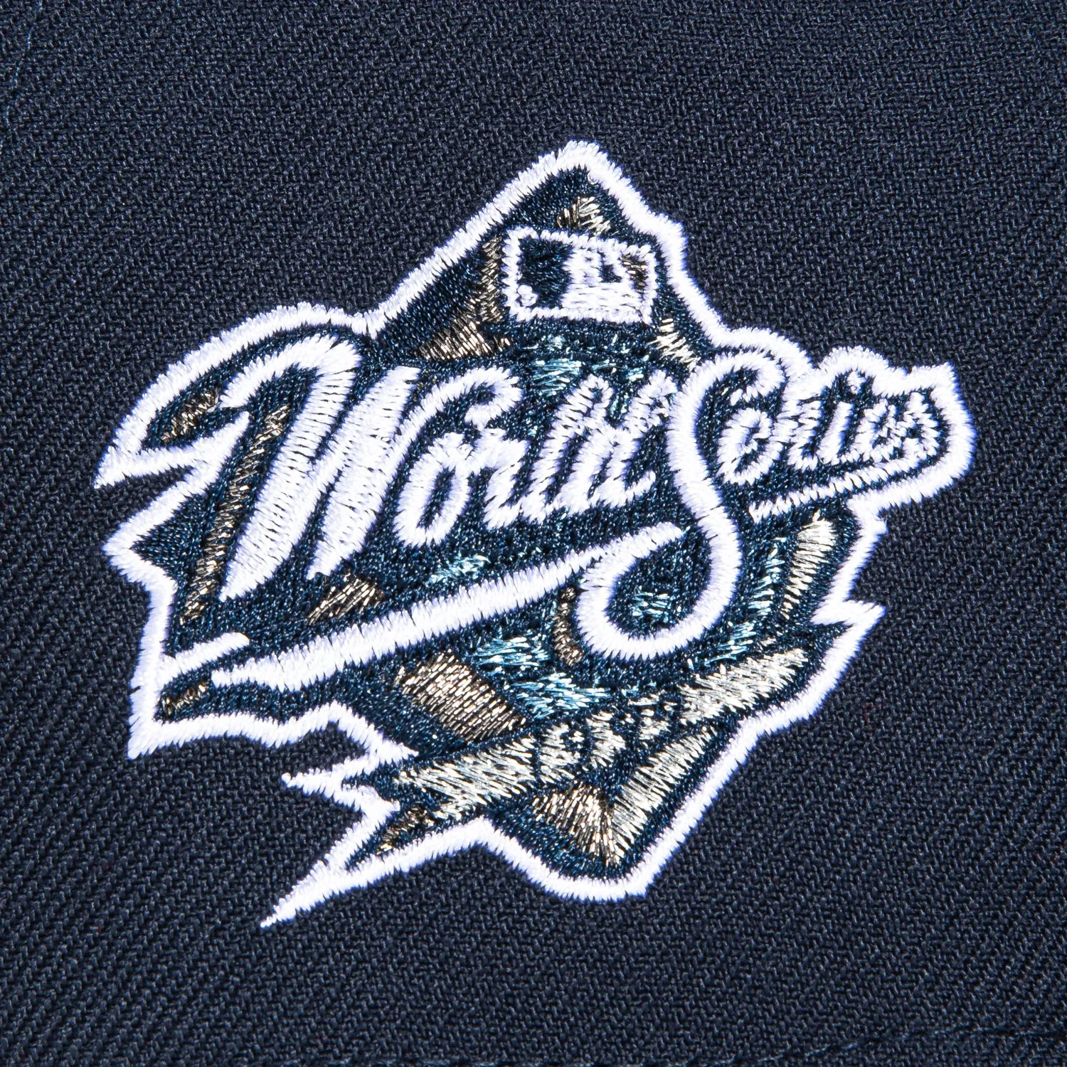 New Era 59Fifty New York Yankees 1998 World Series Patch Hat - Navy. Graphite