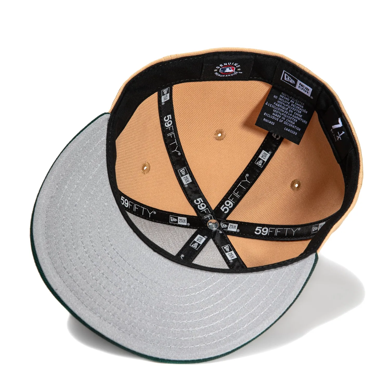 New Era 59Fifty Oakland Athletics Rickey Henderson Field Patch Script Hat - Khaki. Green
