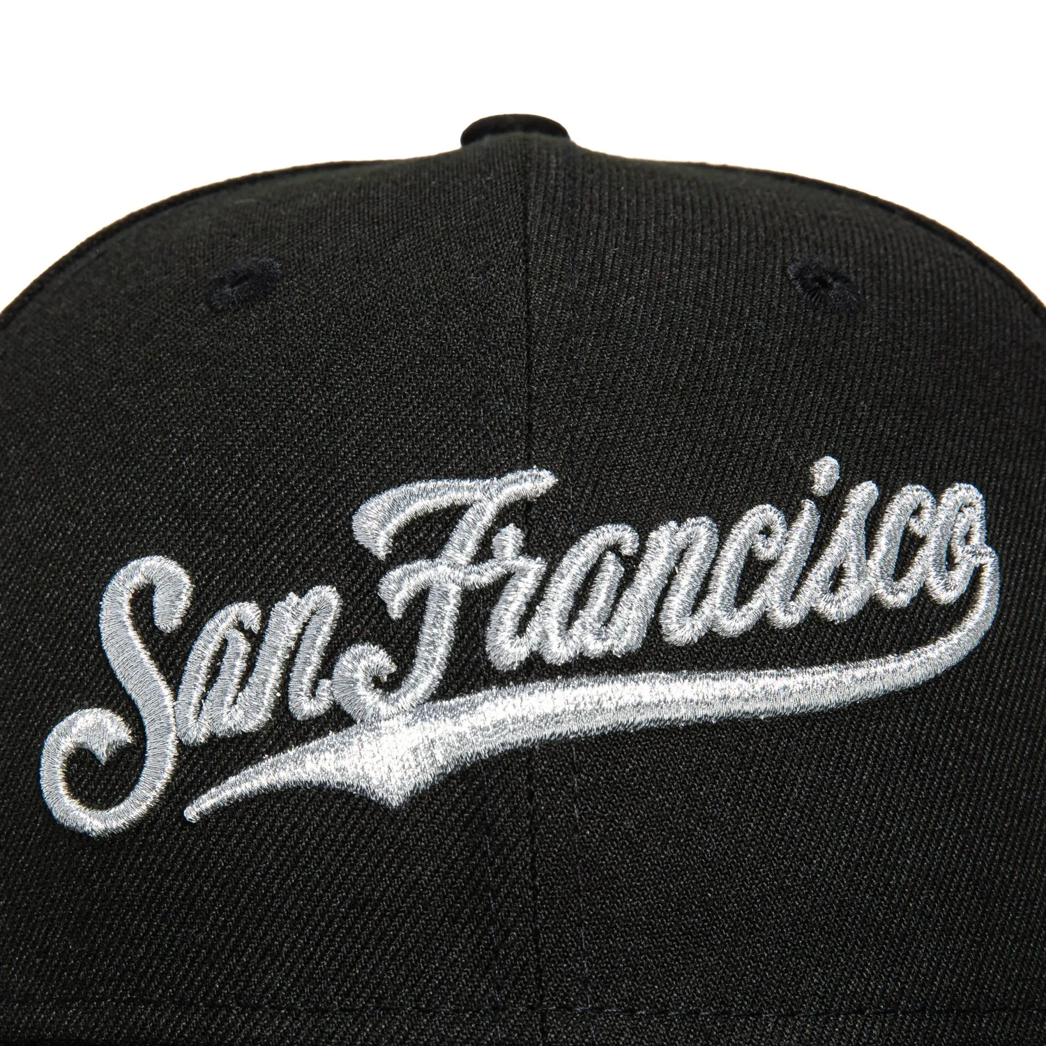 New Era 59Fifty San Francisco Giants 2007 All Star Game Patch Script Hat - Black. Metallic Silver
