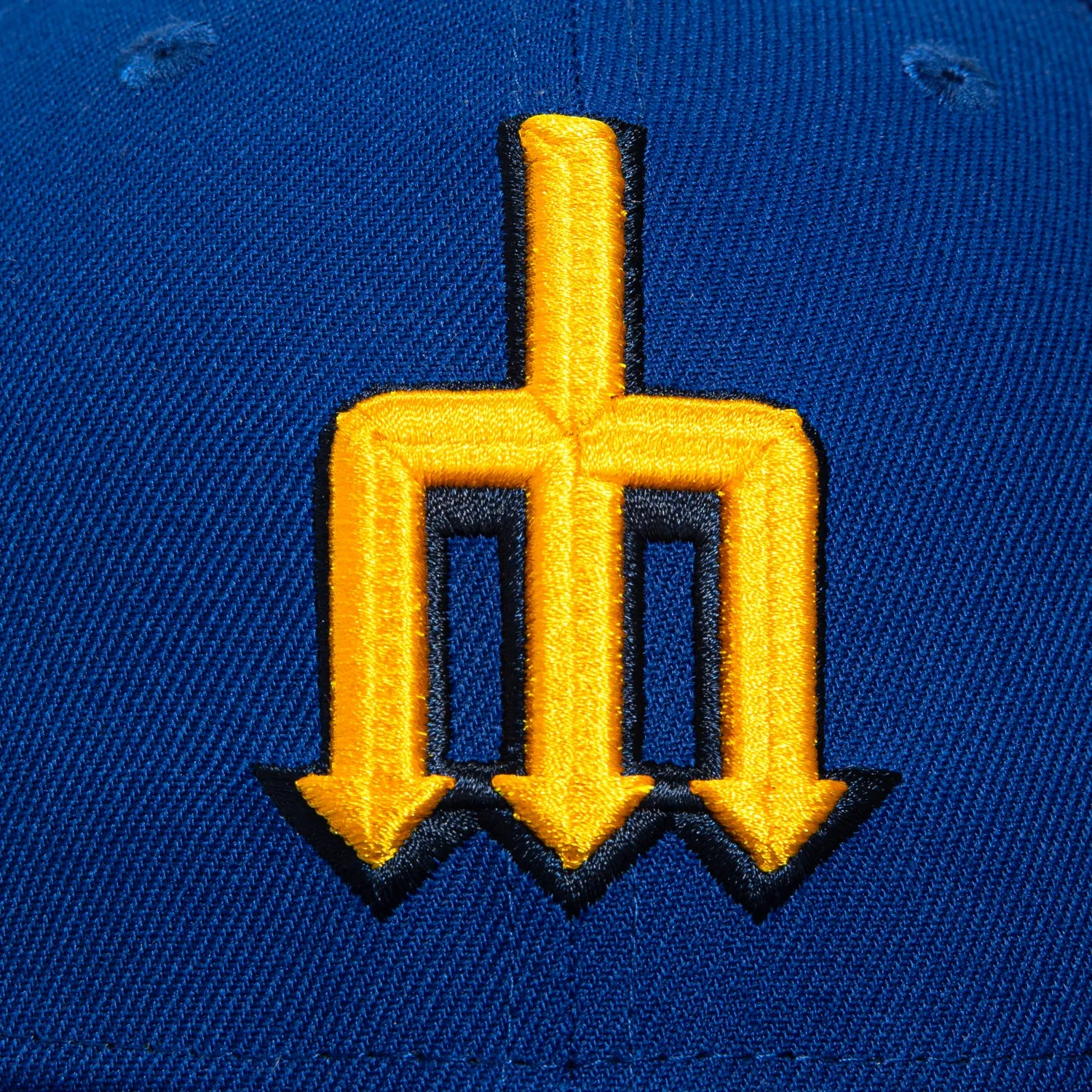 New Era 59Fifty Seattle Mariners 24 Ken Griffey Patch City Connect Hat - Royal. Gold