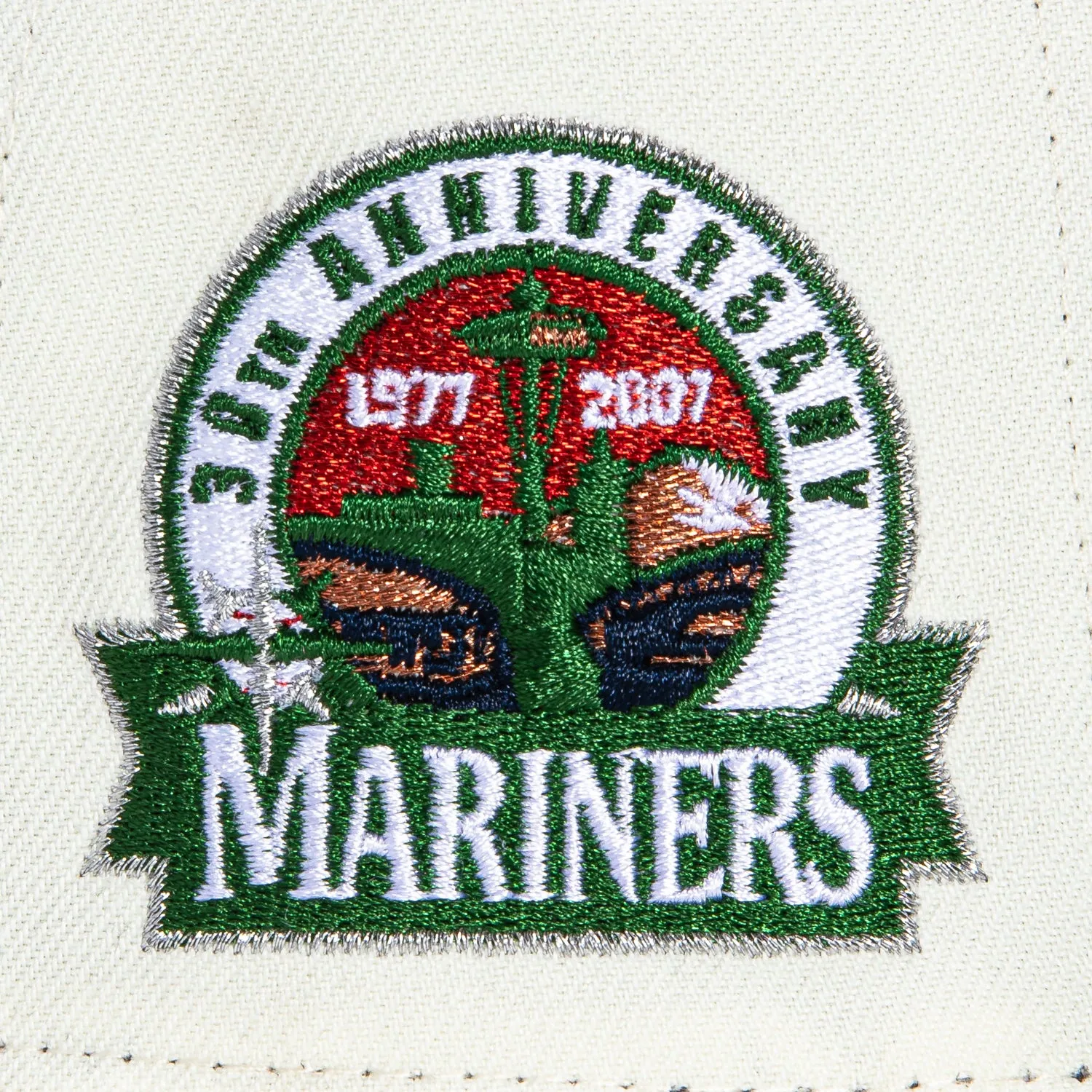 New Era 59Fifty Seattle Mariners 30th Anniversary Patch Hat - White. Navy. Metallic Copper. Green