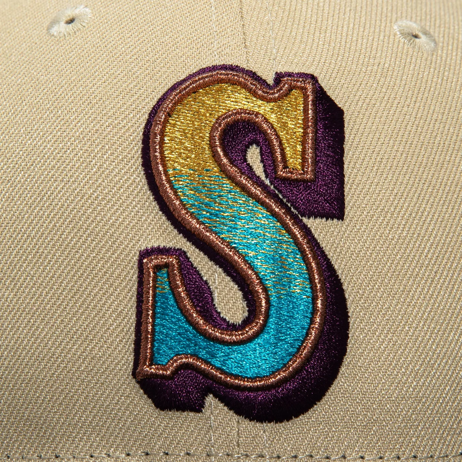 New Era 59Fifty Seattle Mariners PNW Patch Hat - Tan. Navy