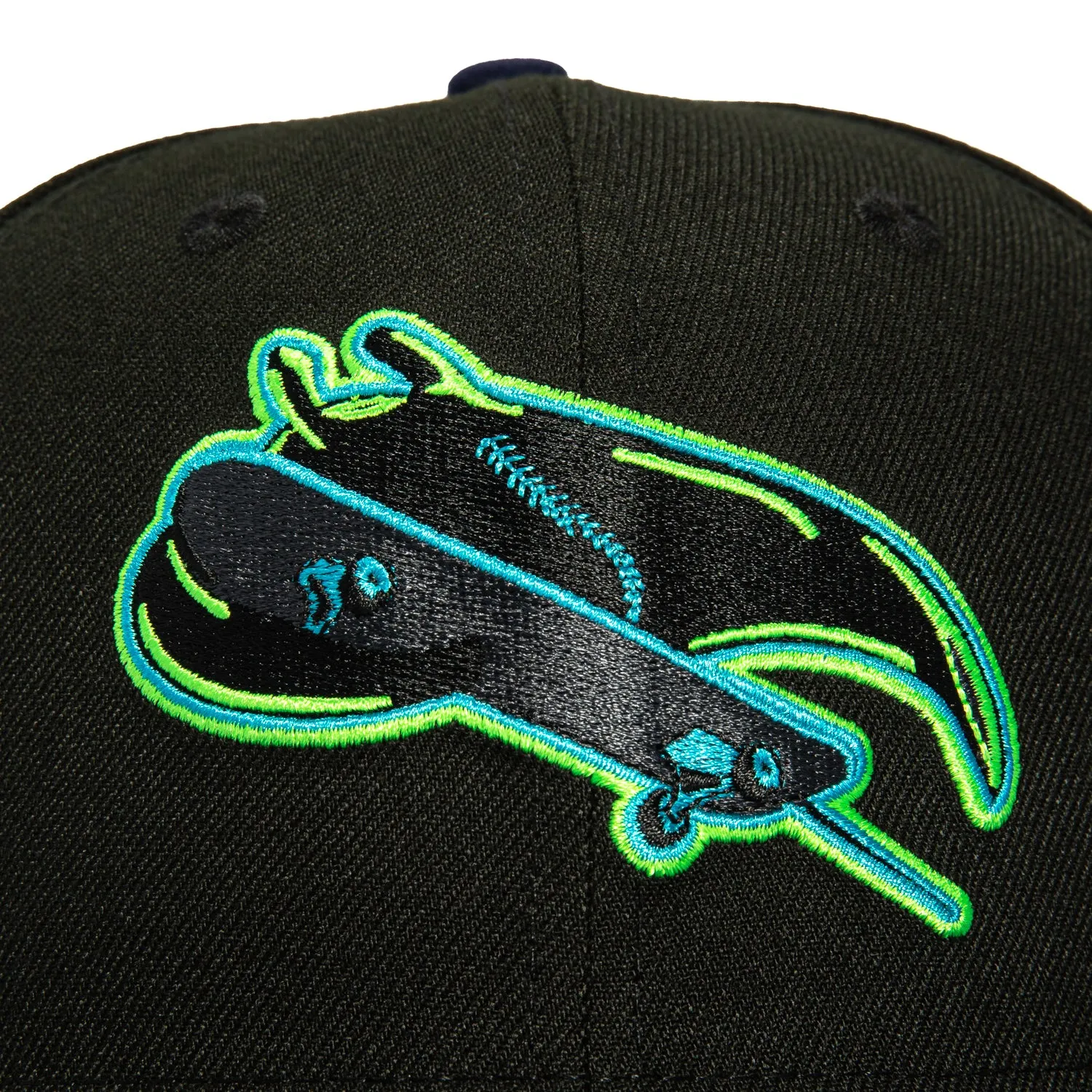 New Era 59Fifty Tampa Bay Rays City Connect Logo Patch Hat - Black. Purple