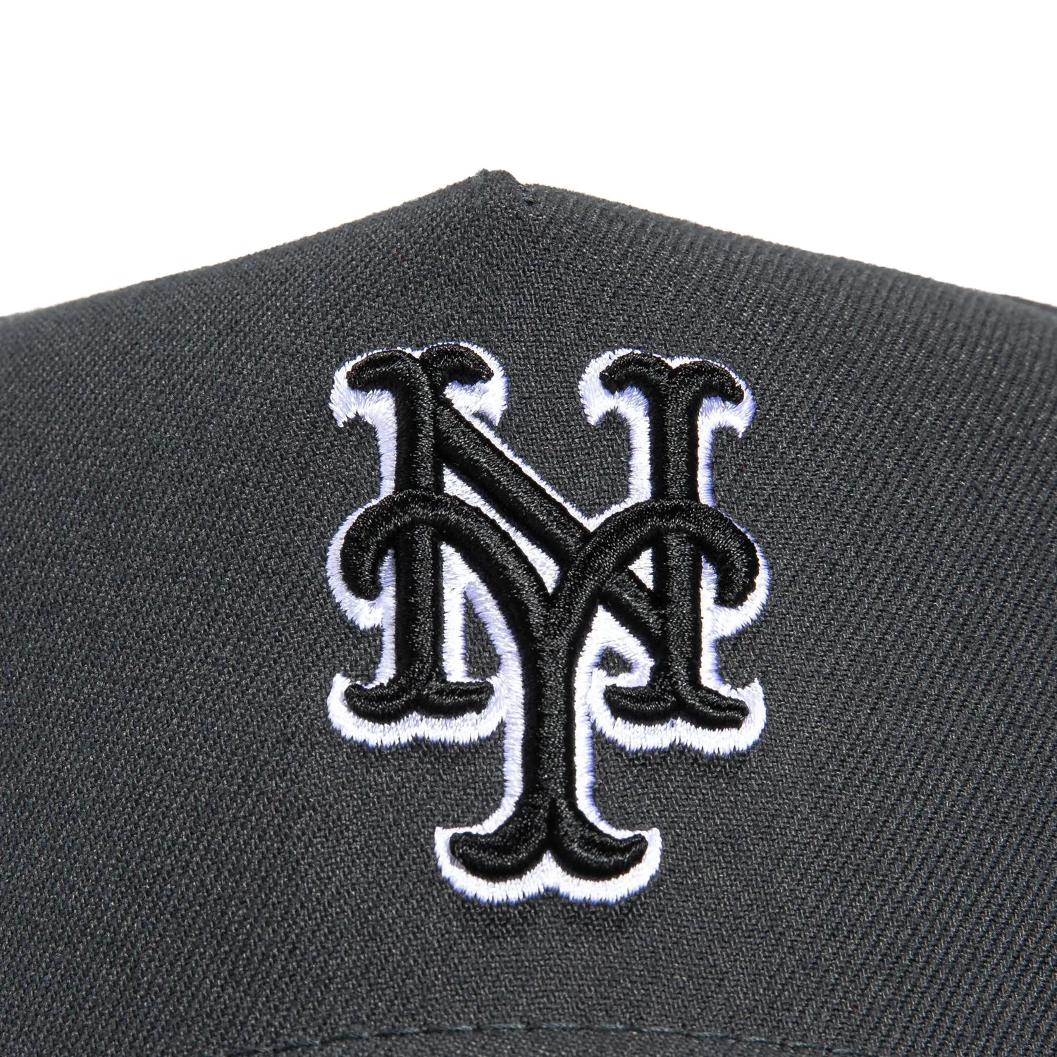 New Era 9Forty A-Frame New York Mets Snapback Hat - Graphite. Black. White