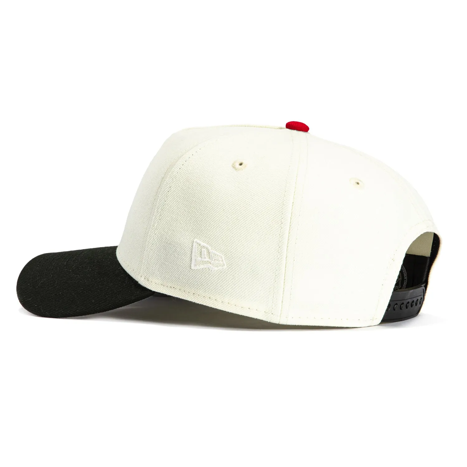 New Era 9Forty A-Frame White Dome Chicago Blackhawks Snapback Hat - White. Black