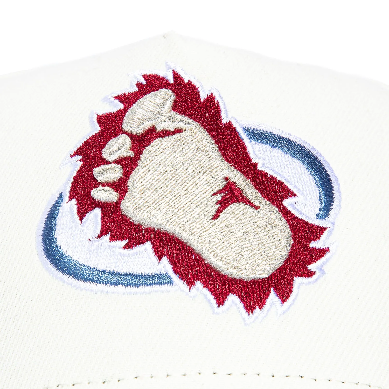 New Era 9Forty A-Frame White Dome Colorado Avalanche Snapback Hat - White, Indigo