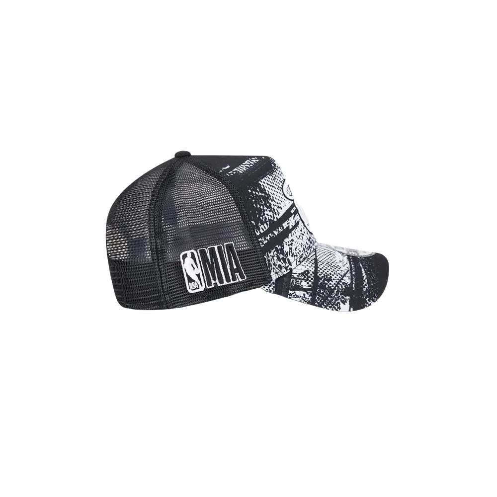 New Era Miami HEAT 2024 Tipoff Black and White Trucker Snapback
