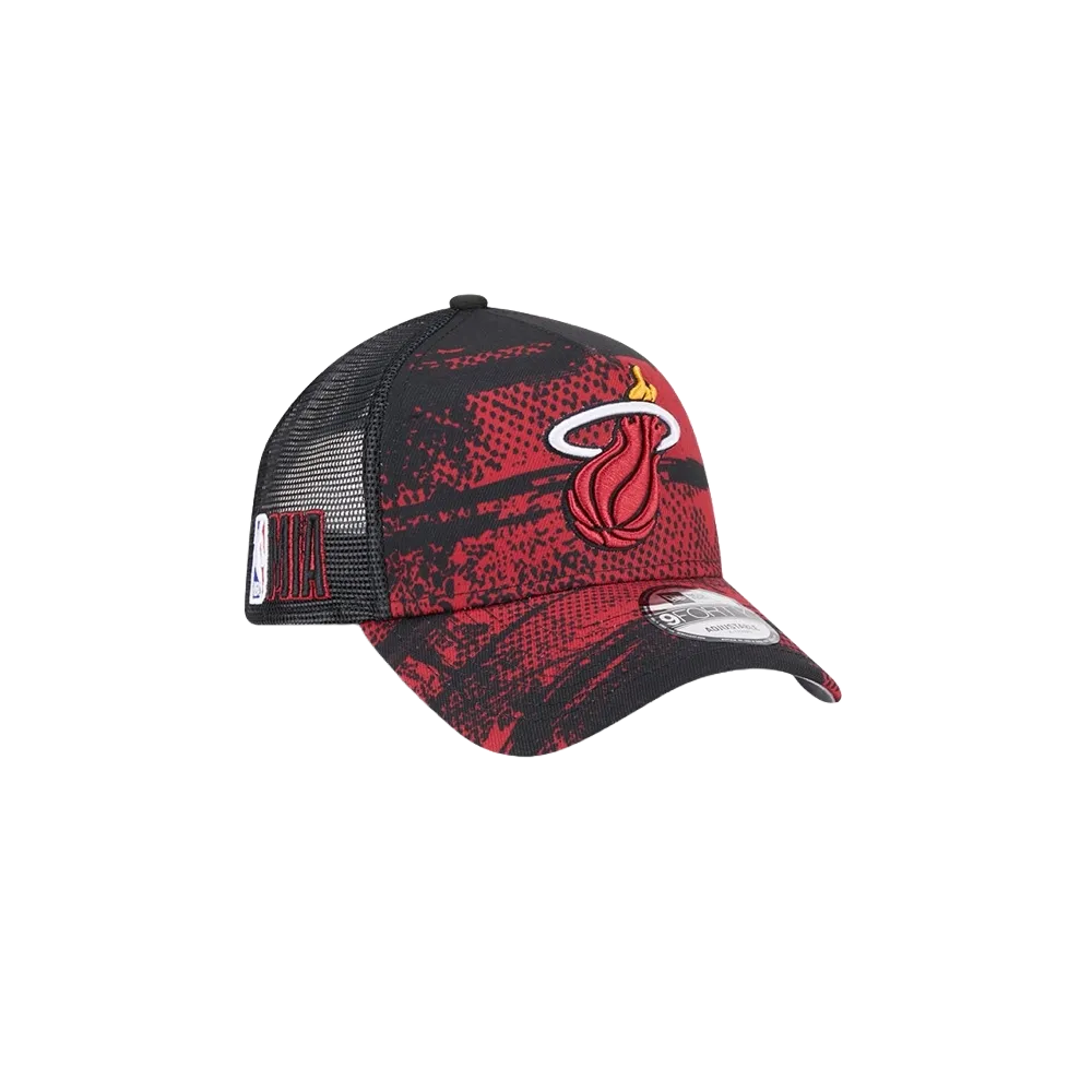 New Era Miami HEAT 2024 Tipoff Trucker Snapback