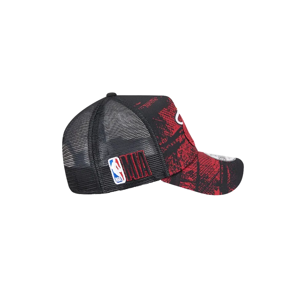 New Era Miami HEAT 2024 Tipoff Trucker Snapback