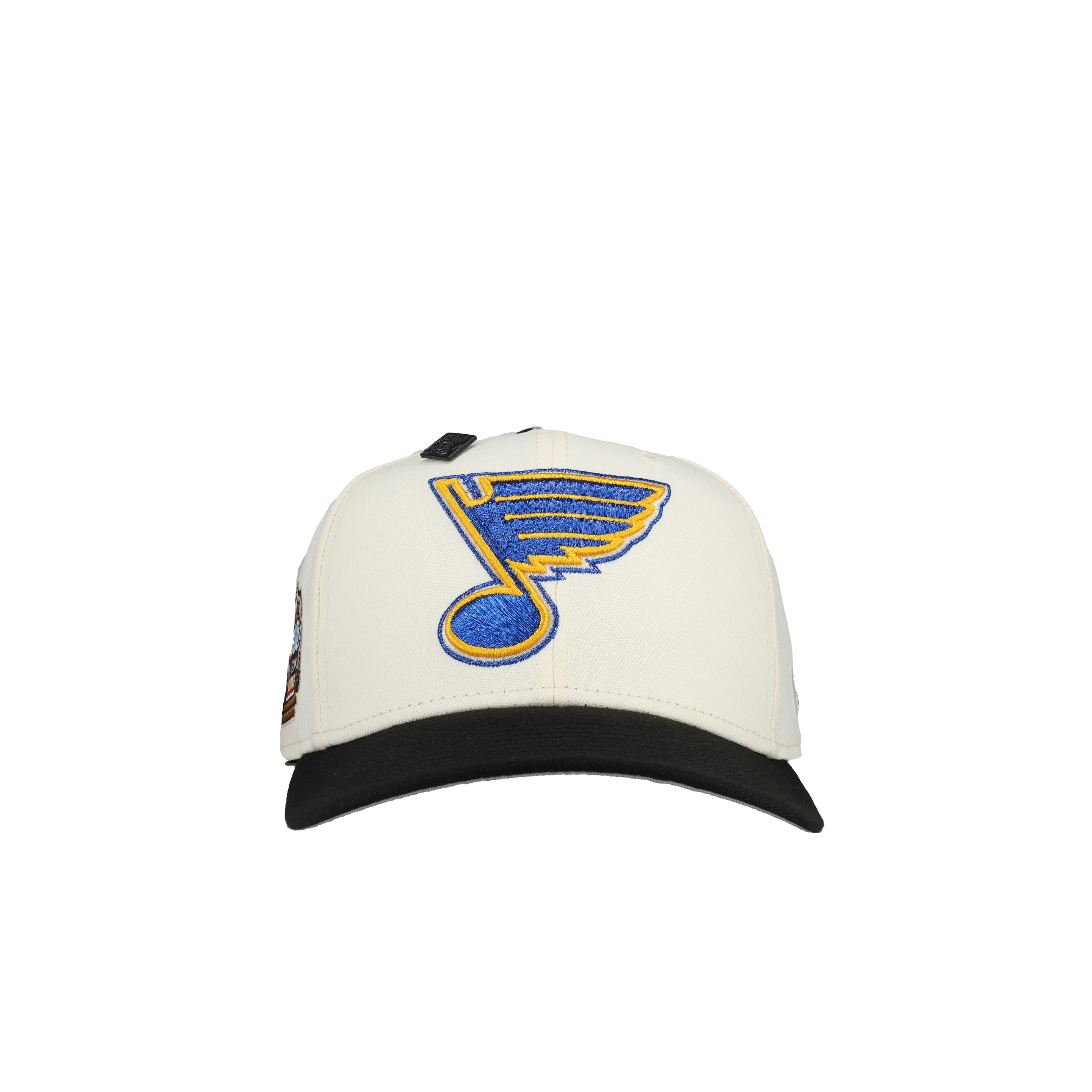St Louis Blues Off White Winter Classic Metallic 59Fifty Fitted Hat